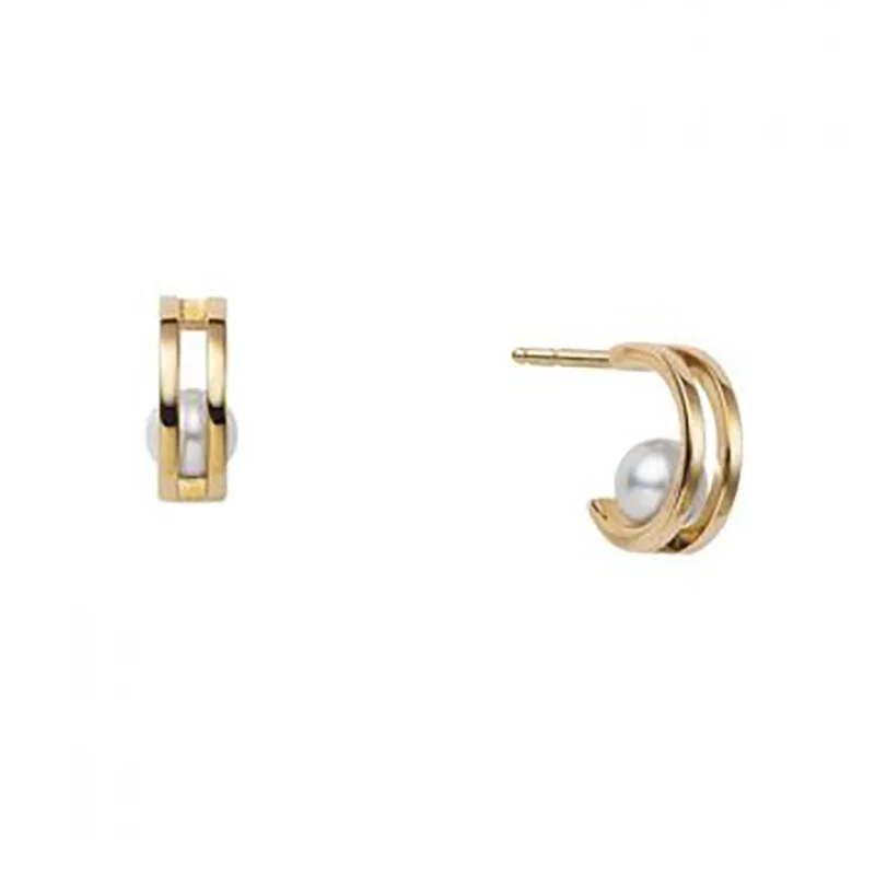 Akoya Cultured Pearl Earrings in 18K Yellow Gold