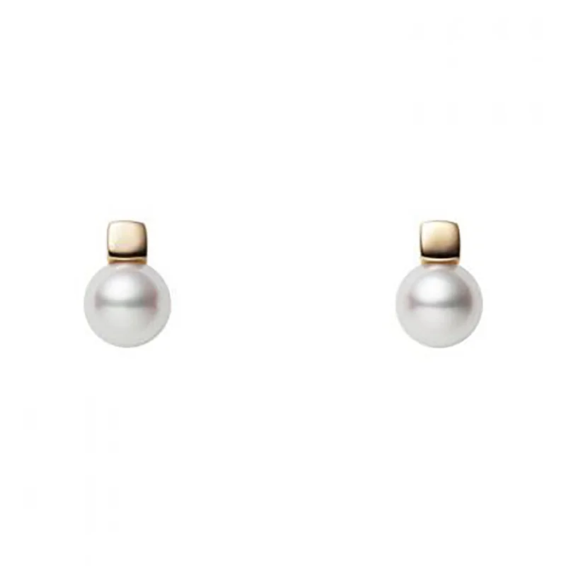 Akoya Cultured Pearl Earrings in 18K Yellow Gold