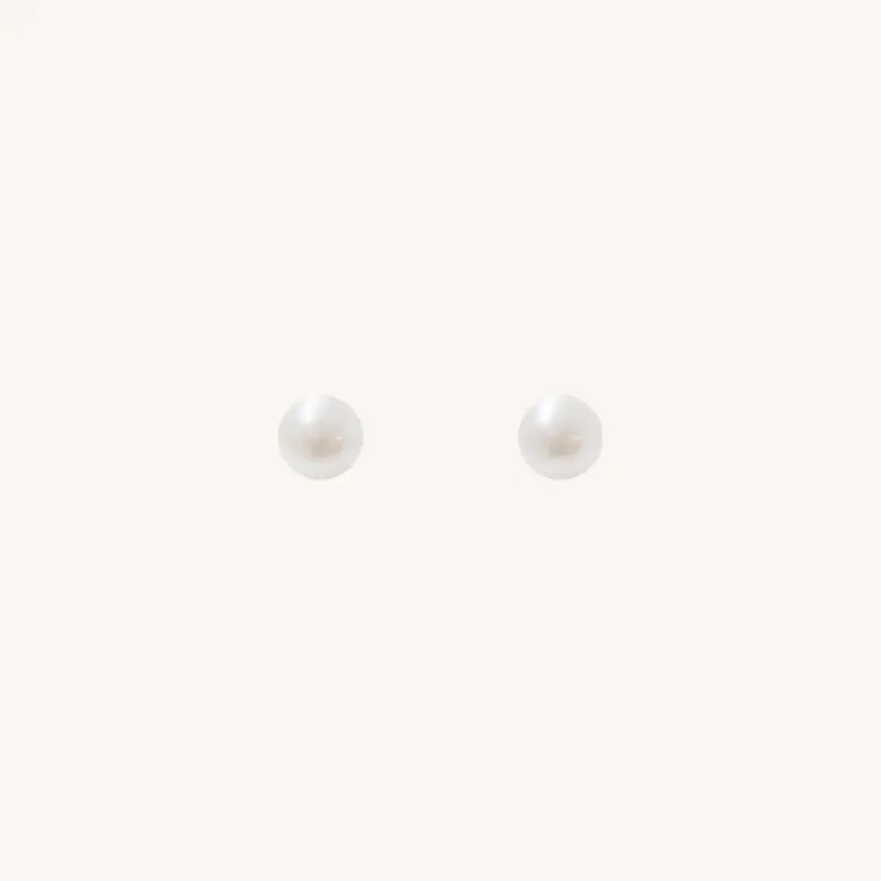 Lulu Pearl Studs - Stone of Potential