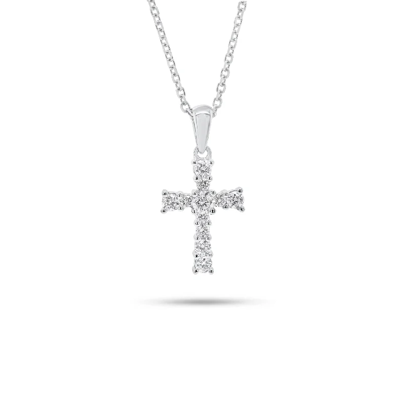 Graduated Diamond Cross Pendant