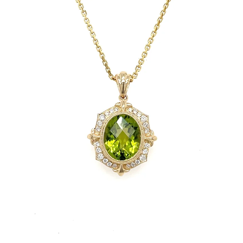 14K Yellow Gold Oval Peridot Pendant with Diamond Halo