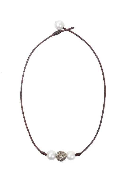 Pavé in a Pod Choker